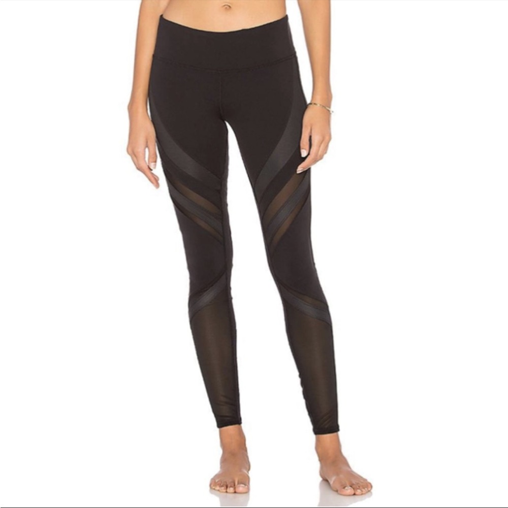 Alo Yoga Epic Legging